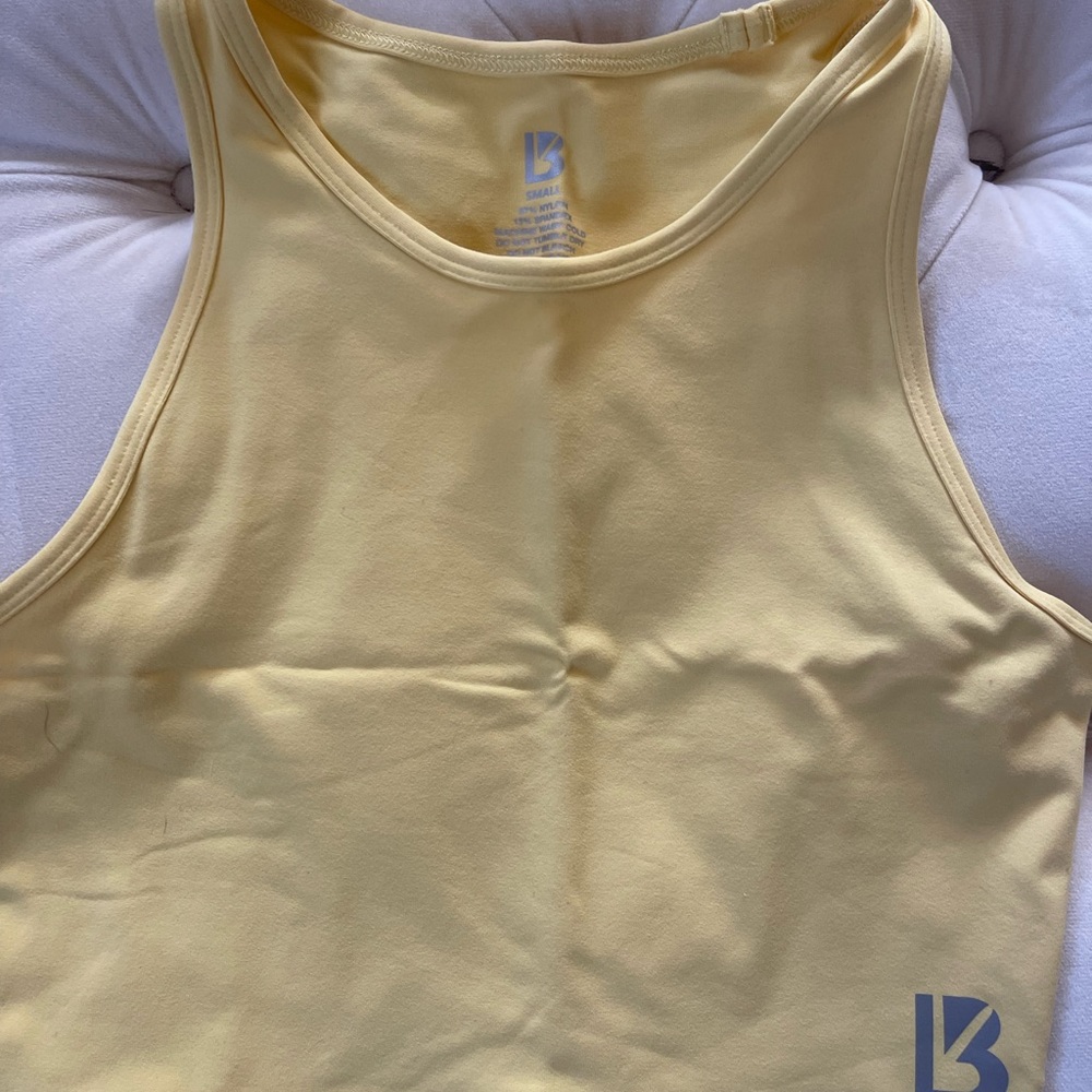 Buff Bunny Crop top